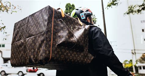 louis vuitton courier|louis vuitton order status.